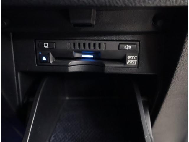 アルファード ２．５Ｓ　Ｃパッケージ　パワ－シ－ト　両側オートスライドドア　ＡＣ　定期点検記録簿　地デジ　スマートキ　メモリーナビゲーション　ＷＳＲ　Ｂモニタ　ＤＶＤ再生可能　ナビテレビ　リアオートエアコン　横滑り防止　ＥＴＣ車載器　３列（21枚目）