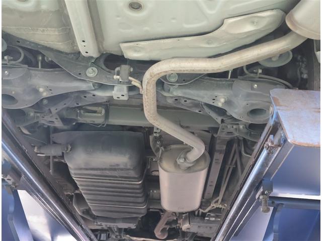 アルファード ２．５Ｓ　Ｃパッケージ　パワ－シ－ト　両側オートスライドドア　ＡＣ　定期点検記録簿　地デジ　スマートキ　メモリーナビゲーション　ＷＳＲ　Ｂモニタ　ＤＶＤ再生可能　ナビテレビ　リアオートエアコン　横滑り防止　ＥＴＣ車載器　３列（31枚目）