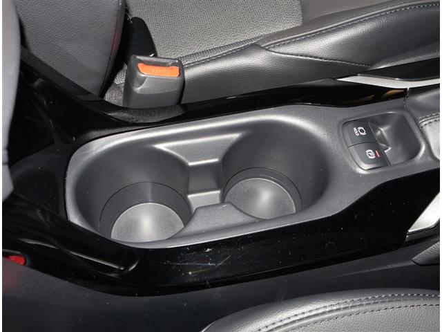 カローラクロス ハイブリッド　Ｚ　衝突軽減Ｂ　アルミ　エアコン　ムーンルーフ　Ｐシート　点検記録簿　フルセグＴＶ　ＬＥＤライト　助手席エアバッグ　ＥＳＣ　リヤカメラ　盗難防止システム　クルコン　メディアプレイヤー接続　ＡＣ１００Ｖ（19枚目）