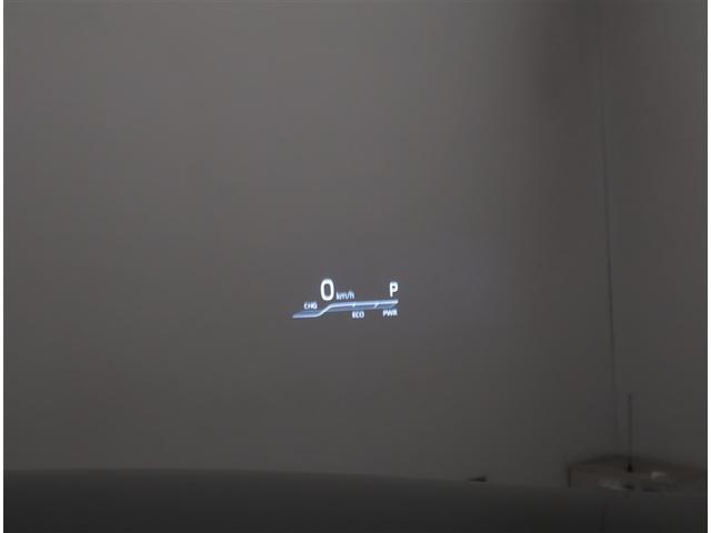 ハリアーハイブリッド Ｚ　衝突軽減Ｓ　地デジＴＶ　ＬＥＤライト　リヤカメラ　アルミホイル　横滑り防止機能　ドライブレコーダ　ナビＴＶ　クルコン　盗難防止システム　ＡＵＸ　サイドエアバッグ　ＡＢＳ　ＡＡＣ　スマートキー　ＥＴＣ付（18枚目）