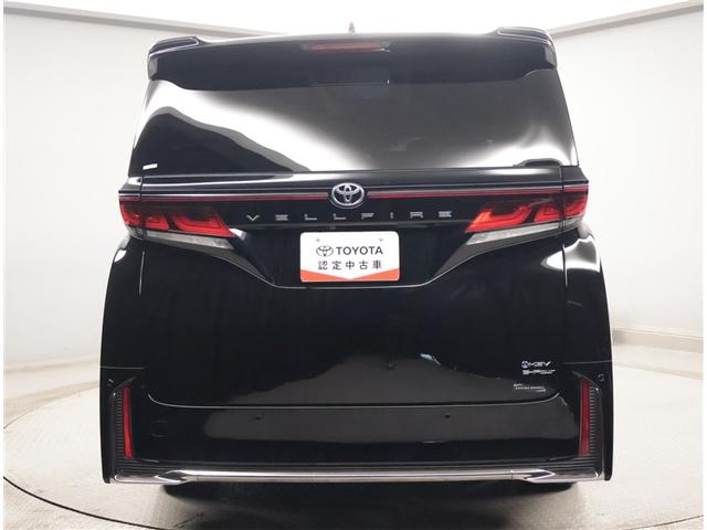 Ｚ　プレミア　点検記録簿　ムーンルーフ　アルミ　４ＷＤ　ＬＥＤヘッドランプ　エアコン　クルーズコントロール　横滑り防止機能　黒革シート　ＥＴＣ　ナビ＆ＴＶ　メモリーナビ　フルセグＴＶ　パワーシート　ＡＣ１００Ｖ電源（画像4）