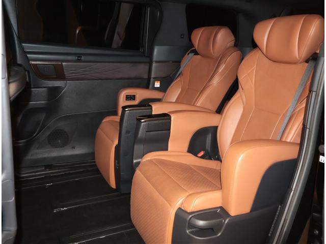 Ｚ　プレミア　点検記録簿　ムーンルーフ　アルミ　４ＷＤ　ＬＥＤヘッドランプ　エアコン　クルーズコントロール　横滑り防止機能　黒革シート　ＥＴＣ　ナビ＆ＴＶ　メモリーナビ　フルセグＴＶ　パワーシート　ＡＣ１００Ｖ電源（画像22）