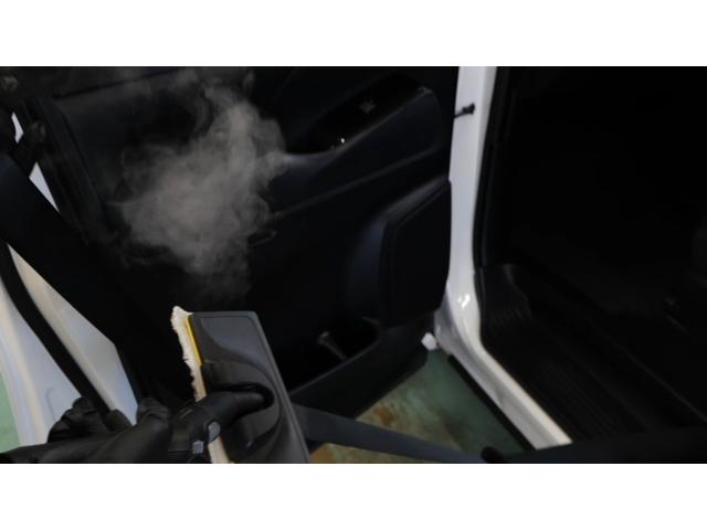 ハイブリッド　Ｚ　バックモニ　リモコンキー　誤発進抑制　フルセグＴＶ　横滑り防止機能　アルミ　ＥＴＣ車載器　ナビ＆ＴＶ　点検記録簿　オートクルーズコントロール　インテリジェントキー　ＬＥＤヘッドライト　オートエアコン（画像63）