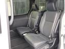 ゆとりある広々とした車内空間は、ドライブを始め買い物やレジャーなど、幅広く活躍します。一人でもみんなとでもお出かけを楽しみましょう!