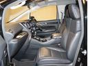 高いホールド性で運転姿勢が安定します。長距離ドライブでも疲れにくいのが魅力です。快適なドライビングライフをお送りください♪