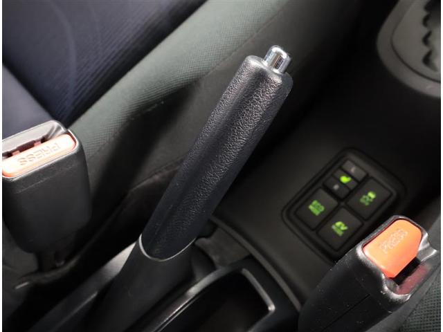 アクア Ｓ　記録簿付き　地デジフルセグＴＶ　ＬＥＤランプ　ＡＵＴＯエアコン　助手席エアバック　スマ－トキ－　盗難防止システム　横滑り防止装置付　ナビテレビ　Ｂカメ　パワーウインドー　運転席エアバック　ＥＴＣ付（12枚目）