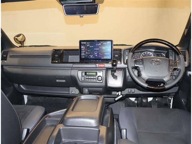 ハイエースバン スーパーＧＬ　ダークプライムＩＩ　リアエアコン　エアバッグ　横滑り防止機能　ＬＥＤライト　キーレスエントリー　地デジ　エアコン　助手席エアバッグ　パワステ　パワーウインドウ　ＤＶＤ再生　ミュージックプレイヤー接続可　Ｂカメラ　ＡＢＳ（5枚目）