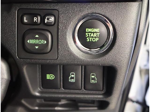 ハイエースバン スーパーＧＬ　ダークプライムＩＩ　リアエアコン　エアバッグ　横滑り防止機能　ＬＥＤライト　キーレスエントリー　地デジ　エアコン　助手席エアバッグ　パワステ　パワーウインドウ　ＤＶＤ再生　ミュージックプレイヤー接続可　Ｂカメラ　ＡＢＳ（13枚目）