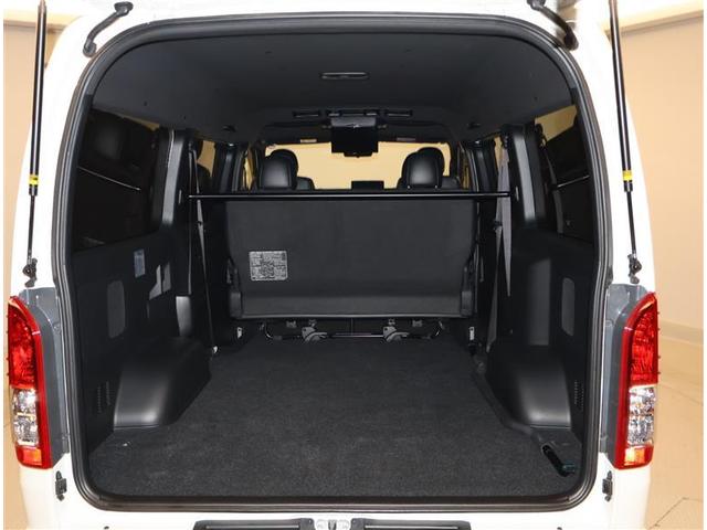 ハイエースバン スーパーＧＬ　ダークプライムＩＩ　リアエアコン　エアバッグ　横滑り防止機能　ＬＥＤライト　キーレスエントリー　地デジ　エアコン　助手席エアバッグ　パワステ　パワーウインドウ　ＤＶＤ再生　ミュージックプレイヤー接続可　Ｂカメラ　ＡＢＳ（20枚目）