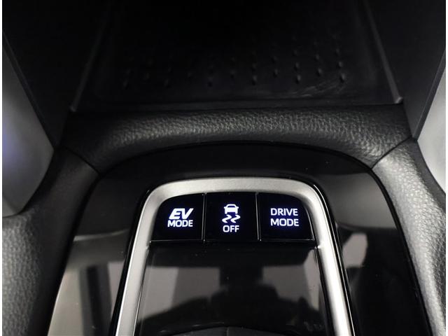 カローラクロス ハイブリッド Z AC100V電源 衝突軽減B スマキ- Bモニター アクティブクルーズコントロール メモリナビ イモビ LED AC 運転席Pシート メディアプレイヤー接続 キーレス パワステ アルミ エアバッグ(13枚目)