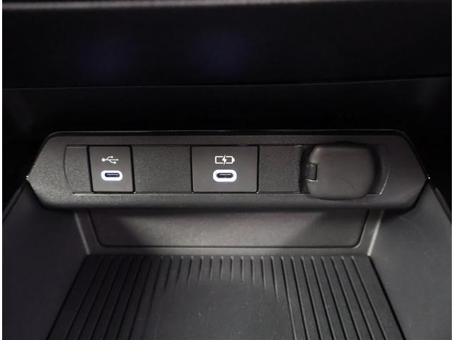 プリウス X 盗難防止装置 フルセグTV 100V電源 LED TVナビ 記録簿 ESC クルコン ミュージックプレイヤー接続可 スマートキー AC キーフリー メモリーナビ ETC サイドエアバック ABS(13枚目)