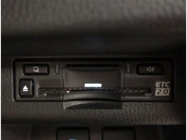 クラウンクロスオーバー Gアドバンスド・レザーパッケージ TSS レザー フルセグTV パワーシート LEDヘッドライト クルーズコントロール Bカメラ ドライブレコーダ オートエアコン アルミホイル ETC付 横滑り防止装置 4WD TV 盗難防止装置(23枚目)