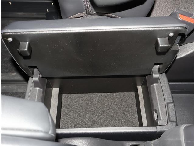 しっかり入る小物入れがあるので、便利なんです＾＾