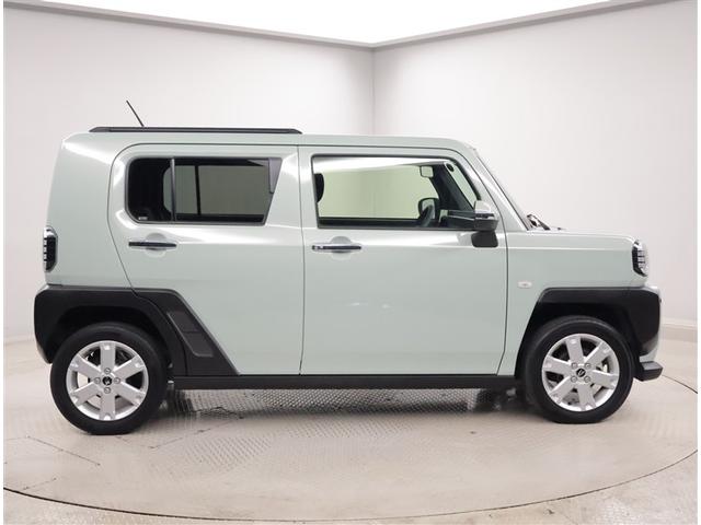 タフト Ｇターボ　クロムベンチャー　アイドリングストップ機能　アルミ　ナビＴＶ　キーフリー　バックモニター　サイドエアバッグ　ドラレコ　ＬＥＤヘッドライト　地デジ　ガラスルーフ　スマートキー　エアコン　オートクルーズコントロール　ＡＢＳ（4枚目）