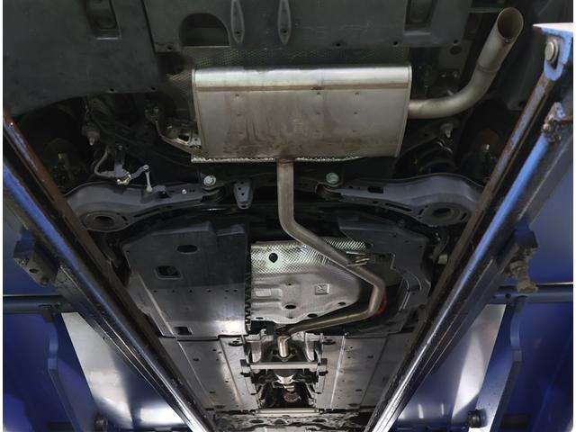 プリウス Ａプレミアム　電動パワーシート　黒革シート　エアロ　ＡＣ１００Ｖ　ＬＥＤライト　地デジフルセグ　Ｒカメラ　スマキー　クルコン　メモリナビ　ＡＣ　ＥＴＣ　整備記録簿　キーレスエントリー　イモビ　アルミホイール　ＡＢＳ（26枚目）