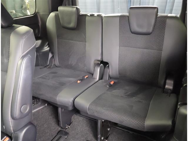 ヴォクシー ＺＳ　煌ＩＩＩ　プリクラッシュ　スマートキ　アイスト　ＤＶＤ再生機能　記録簿付き　横滑り防止装置　ナビＴＶ　アルミ　三列シート　ＷＡＣ　盗難防止　オートエアコン　キーレス　ＥＴＣ装備　パワステ　メモリナビ　クルコン（18枚目）