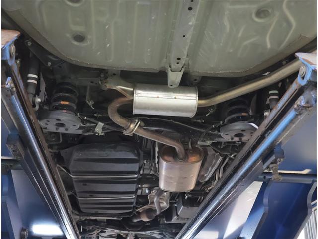 ヴォクシー ＺＳ　煌ＩＩＩ　プリクラッシュ　スマートキ　アイスト　ＤＶＤ再生機能　記録簿付き　横滑り防止装置　ナビＴＶ　アルミ　三列シート　ＷＡＣ　盗難防止　オートエアコン　キーレス　ＥＴＣ装備　パワステ　メモリナビ　クルコン（22枚目）