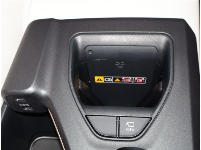 クラウンクロスオーバー Ｇアドバンスド・レザーパッケージ　ＴＳＳ　レザー　フルセグＴＶ　パワーシート　ＬＥＤヘッドライト　クルーズコントロール　Ｂカメラ　ドライブレコーダ　オートエアコン　アルミホイル　ＥＴＣ付　横滑り防止装置　４ＷＤ　ＴＶ　盗難防止装置（12枚目）