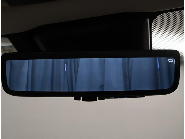 クラウンクロスオーバー Ｇアドバンスド・レザーパッケージ　ＴＳＳ　レザー　フルセグＴＶ　パワーシート　ＬＥＤヘッドライト　クルーズコントロール　Ｂカメラ　ドライブレコーダ　オートエアコン　アルミホイル　ＥＴＣ付　横滑り防止装置　４ＷＤ　ＴＶ　盗難防止装置（16枚目）