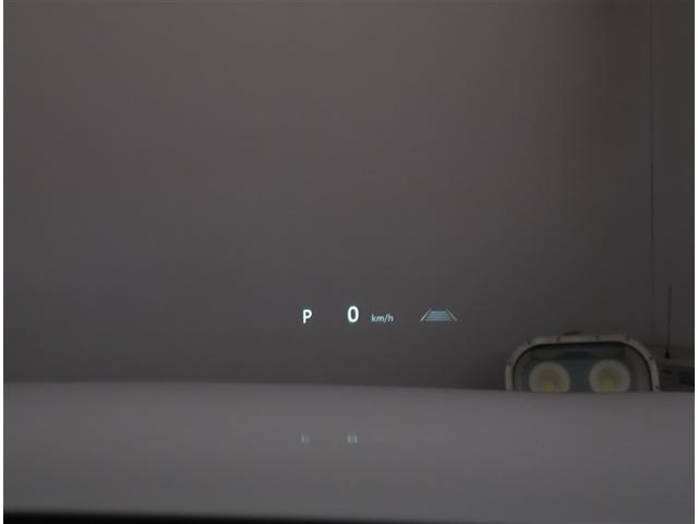 クラウンクロスオーバー Ｇアドバンスド・レザーパッケージ　ＴＳＳ　レザー　フルセグＴＶ　パワーシート　ＬＥＤヘッドライト　クルーズコントロール　Ｂカメラ　ドライブレコーダ　オートエアコン　アルミホイル　ＥＴＣ付　横滑り防止装置　４ＷＤ　ＴＶ　盗難防止装置（24枚目）