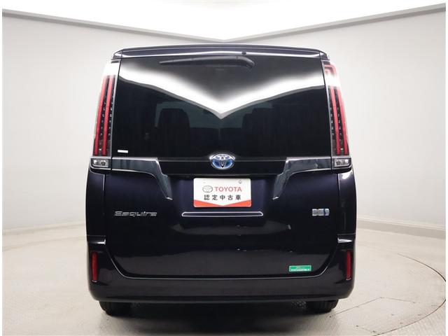 エスクァイア ハイブリッドＧｉ　プレミアムパッケージ　地上デジタル　衝突被害軽減　ＬＥＤライト　Ｂカメラ　クルコン　スマートキー　メモリナビ　ナビ＆ＴＶ　ＡＣ１００Ｖ　キーレス　盗難防止装置　ＤＶＤ再生　ＡＢＳ　３列シート　ＥＴＣ　記録簿有　アルミ（2枚目）