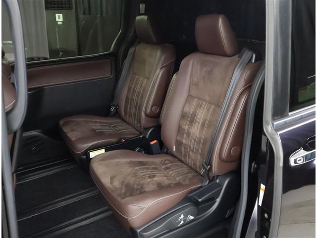 エスクァイア ハイブリッドＧｉ　プレミアムパッケージ　地上デジタル　衝突被害軽減　ＬＥＤライト　Ｂカメラ　クルコン　スマートキー　メモリナビ　ナビ＆ＴＶ　ＡＣ１００Ｖ　キーレス　盗難防止装置　ＤＶＤ再生　ＡＢＳ　３列シート　ＥＴＣ　記録簿有　アルミ（22枚目）