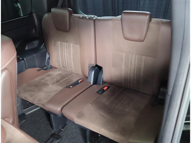 エスクァイア ハイブリッドＧｉ　プレミアムパッケージ　地上デジタル　衝突被害軽減　ＬＥＤライト　Ｂカメラ　クルコン　スマートキー　メモリナビ　ナビ＆ＴＶ　ＡＣ１００Ｖ　キーレス　盗難防止装置　ＤＶＤ再生　ＡＢＳ　３列シート　ＥＴＣ　記録簿有　アルミ（23枚目）