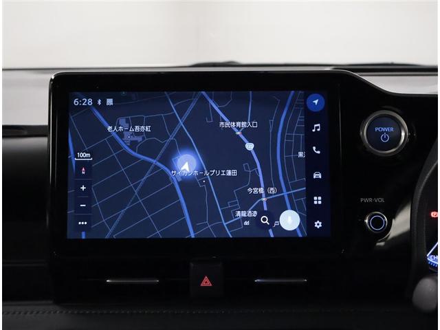 ヴォクシー ハイブリッドＳ－Ｚ　パワーウィンドウ　ＤＶＤ再生機能　インテリキー　横滑防止装置　地デジＴＶ　アクティブクルーズコントロール　フルオートエアコン　リアカメラ　エアバッグ　ＡＢＳ　ナビＴＶ　ＷＡＣ　アルミホイール　キーレス（8枚目）