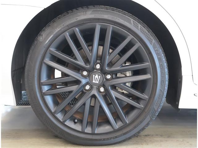 クラウンハイブリッド ＲＳ　リミテッドＩＩ　地デジＴＶ　横滑り防止装置　盗難防止装置　電動パワーシート　本革シート　エアバッグ　ＬＥＤヘッド　オートクルーズ　バックモニター　ナビＴＶ　ＤＶＤ　ＡＢＳ　スマートキー　エアコン　点検記録簿　キーレス（26枚目）