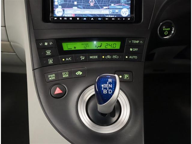 プリウス S LEDエディション AUX端子 フルオートエアコン ナビTV 地デジTV スマートキープッシュスタート AW 点検記録簿 パワーウィンドー Bカメ Wエアバッグ イモビ ETC車載器 エアバック サイドエアバック ABS(12枚目)