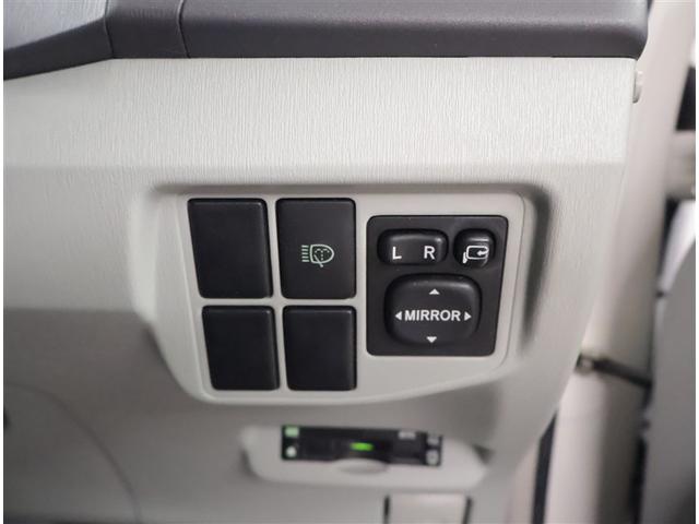 プリウス S LEDエディション AUX端子 フルオートエアコン ナビTV 地デジTV スマートキープッシュスタート AW 点検記録簿 パワーウィンドー Bカメ Wエアバッグ イモビ ETC車載器 エアバック サイドエアバック ABS(16枚目)