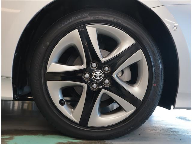 プリウス Ａプレミアム　ツーリングセレクション　横滑り防止機能　皮シート　運転席パワーシート　エアコン　パワーウィンドウ　ナビ＆ＴＶ　ＬＥＤライト　盗難防止装置　スマートキー＆プッシュスタート　キーレス　ＥＴＣ　アルミホイール　１００Ｖ電源　ＡＢＳ（24枚目）