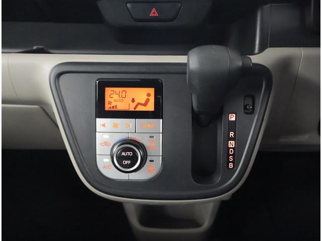 パッソ X LパッケージS 衝突回避支援ブレーキ機能 フルフラット 横滑り防止機能 Iストップ 盗難防止システム スマトキー ETC車載器 Wエアバック ワンセグTV オートエアコン ナビTV エアバッグ キーフリー DVD再生(9枚目)