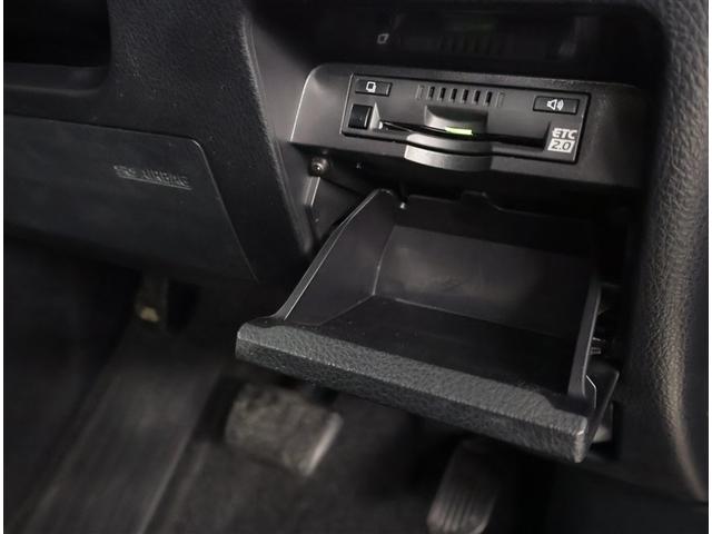 ヴォクシー ＺＳ　煌ＩＩＩ　プリクラッシュ　スマートキ　アイスト　ＤＶＤ再生機能　記録簿付き　横滑り防止装置　ナビＴＶ　アルミ　三列シート　ＷＡＣ　盗難防止　オートエアコン　キーレス　ＥＴＣ装備　パワステ　メモリナビ　クルコン（15枚目）