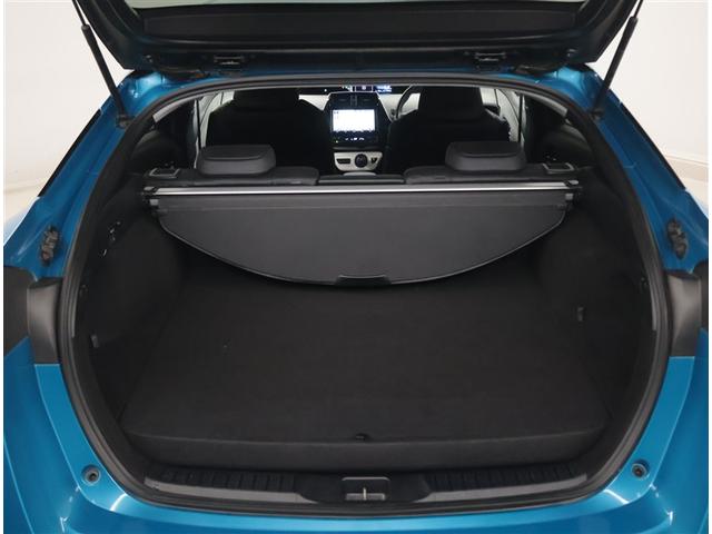 プリウスＰＨＶ Ｓ　ＡＷ　バックモニター　クルコン　インテリキー　キーフリー　ＬＥＤランプ　ＡＣ１００Ｖ電源　盗難防止システム　サイドエアバック　メモリーナビ　記録簿　ＤＶＤ　パワーウィンドウ　パワーステアリング　ＡＢＳ（20枚目）