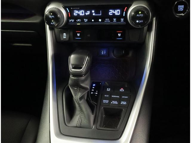 ＲＡＶ４ Ｇ　ナビ・ＴＶ　パノラマムーンルーフ　Ｂカメラ　点検記録簿　パワーウインドウ　カーテンエアバック　運転席パワーシート　イモビライザー　地デジ　キーレス　ＥＴＣ付　ＬＥＤヘッドライ　クルコン　オートエアコン（13枚目）
