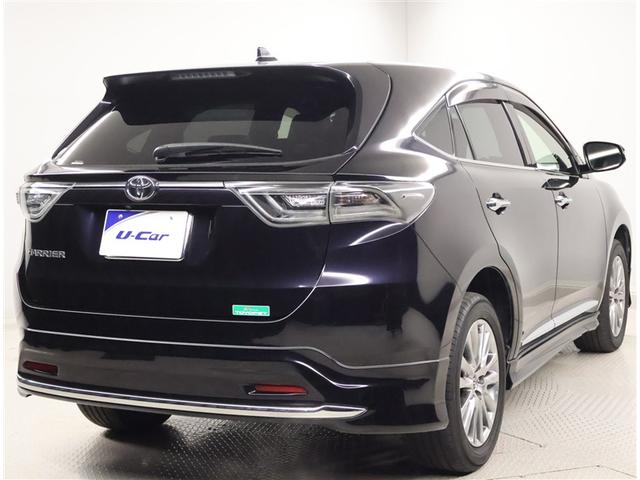 ハリアー プレミアム　エアロ付　大型サンルーフ　カーテンエアバッグ　クルーズＣ　Ｂカメラ　電動パワーシート　ＬＥＤライト　メモリナビ　横滑り防止機能　オートエアコン　Ａストップ　エアバッグ　ＡＷ　ＤＶＤ再生可　ナビ＆ＴＶ（3枚目）