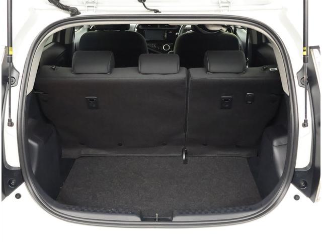 アクア Ｓスタイルブラック　記録簿あり　バックモニタ－　地デジフルセグ　ナビＴＶ　イモビライザー　ＬＥＤライト　スマートキープッシュスタート　ＥＴＣ付き　Ｗエアバッグ　キーフリ　メモリーナビゲーション　ドラレコ付き　ＡＢＳ　ＰＳ（19枚目）