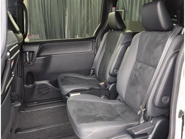 ヴォクシー ハイブリッドＺＳ　煌ＩＩＩ　地デジＴＶ　リヤカメラ　Ｗエアコン　スマートキー　ＤＶＤ再生可　クルコン　ＶＳＣ　キーレス　アルミホイール　ナビ＆ＴＶ　ＬＥＤヘッドランプ　ＥＴＣ　３列シート　記録簿　メモリーナビ　オートエアコン（18枚目）