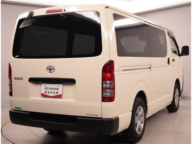 ハイエースバン ＤＸ　ＡＣ１００Ｖ電源　プリクラッシュセーフティ　メンテナンスノート　エアバック　フルセグＴＶ　リモコンキー　パワーステアリング　セキュリティーアラーム　メモリナビ　ＤＶＤ　ナビ＆ＴＶ　バックモニター（3枚目）