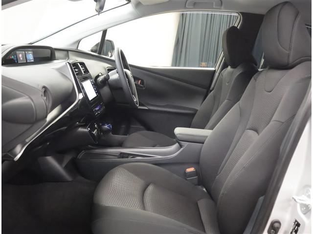 プリウス Ｓ　取説記録簿　ＤＶＤ再生機能　ＥＳＣ　スマートキ－　地デジ　メモリーナビゲーション　ＬＥＤヘッドライト　ＥＴＣ車載器　フルオートエアコン　クルーズコントロール　エアバッグ　イモビ　パワーウインドウ　ＰＳ（15枚目）