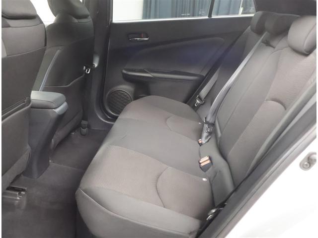 プリウス Ｓ　取説記録簿　ＤＶＤ再生機能　ＥＳＣ　スマートキ－　地デジ　メモリーナビゲーション　ＬＥＤヘッドライト　ＥＴＣ車載器　フルオートエアコン　クルーズコントロール　エアバッグ　イモビ　パワーウインドウ　ＰＳ（16枚目）