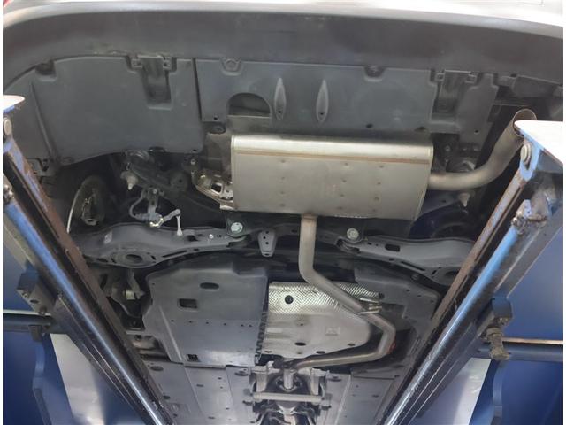 プリウス Ｓ　取説記録簿　ＤＶＤ再生機能　ＥＳＣ　スマートキ－　地デジ　メモリーナビゲーション　ＬＥＤヘッドライト　ＥＴＣ車載器　フルオートエアコン　クルーズコントロール　エアバッグ　イモビ　パワーウインドウ　ＰＳ（19枚目）