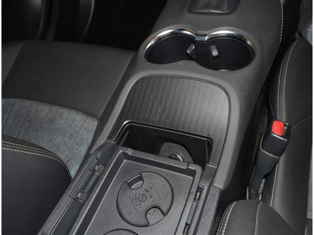 ハリアー Ｇ　衝突回避ブレーキ　ＡＵＸ接続　セキュリティーアラーム　ＡＡＣ　バックモニタ－　記録簿有　横滑防止装置　ＬＥＤランプ　スマキー　キーフリー　ＡＷ　ＥＴＣ車載器　ＰＳ　パワーウインドウ　ナビ　パワ－シ－ト（12枚目）