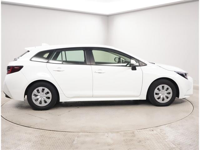 カローラツーリング ハイブリッド　Ｇ－Ｘ　衝突軽減ブレーキ　横滑り防止　盗難防止システム　Ｂカメ　Ｗエアバック　サイドエアバッグ　クルコン　ナビ　エアバッグ　ＥＴＣ　オートエアコン　キーレス　メモリナビ　ＡＢＳ　スマートキー＆プッシュスタート（4枚目）