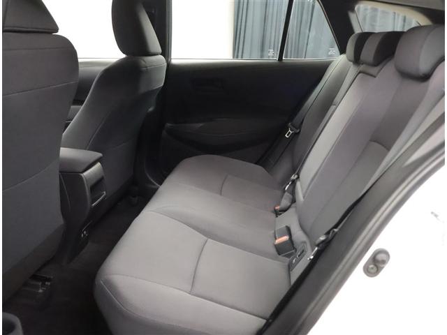 カローラツーリング ハイブリッド　Ｇ－Ｘ　衝突軽減ブレーキ　横滑り防止　盗難防止システム　Ｂカメ　Ｗエアバック　サイドエアバッグ　クルコン　ナビ　エアバッグ　ＥＴＣ　オートエアコン　キーレス　メモリナビ　ＡＢＳ　スマートキー＆プッシュスタート（17枚目）