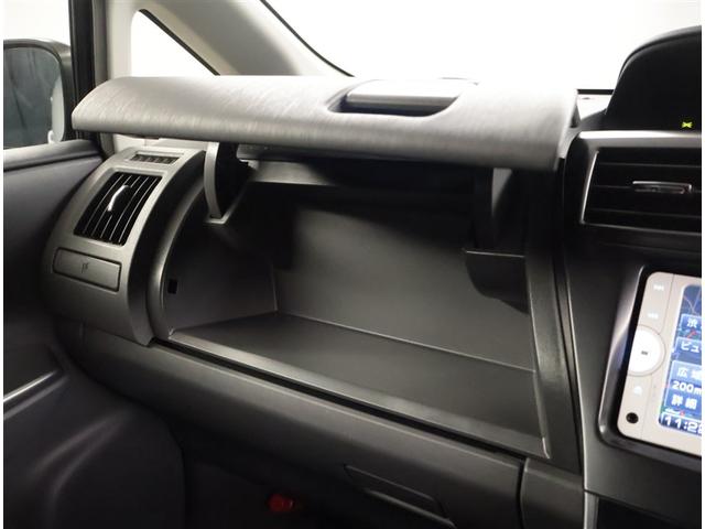 プリウスα Ｓ　Ｌセレクション　メモリーナビゲーション　イモビライザー　サイドカーテンエアバック　ＡＢＳ付き　キーフリーシステム　フルフラット　ＡＡＣ　点検記録簿　ＥＳＣ　Ｗエアバッグ　パワーステアリング　ＰＷ　運転席エアバッグ（14枚目）