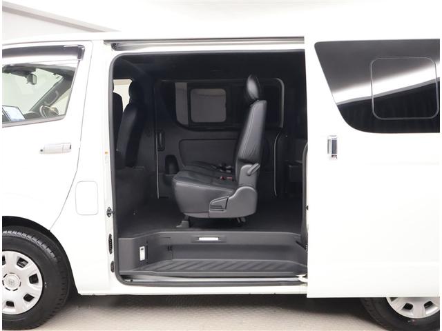 ハイエースバン スーパーGL ダークプライムII 衝突回避システム 運転席助手席エアバック ESC ドライブレコーダー付 フルフラット スマートエントリー LEDライト 地デジ エアコン パワーウィンドウ エアバック キーレスエントリー ETC付き(21枚目)