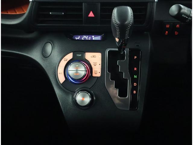 シエンタ ハイブリッドＧ　ＬＥＤライト　Ｂカメラ　地デジ　ＤＶＤ　キーフリー　スマキー　横滑り防止システム　メモリナビ　ナビＴＶ　ウォークスルー　ＥＴＣ　ドライブレコーダー　イモビライザー　運転席エアバック　フルオートエアコン（10枚目）