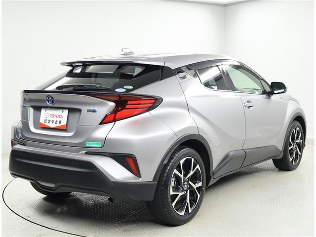 Ｃ－ＨＲ Ｇ　衝突被害軽減　ＬＥＤランプ　ワンオ－ナ－　セキュリティーアラーム　ナビ　Ｂカメ　クルーズコントロール　サイドエアＢ　スマートキー　フルオートエアコン　ＥＴＣ　横滑り防止機能　パワーウインドウ　記録簿有（3枚目）